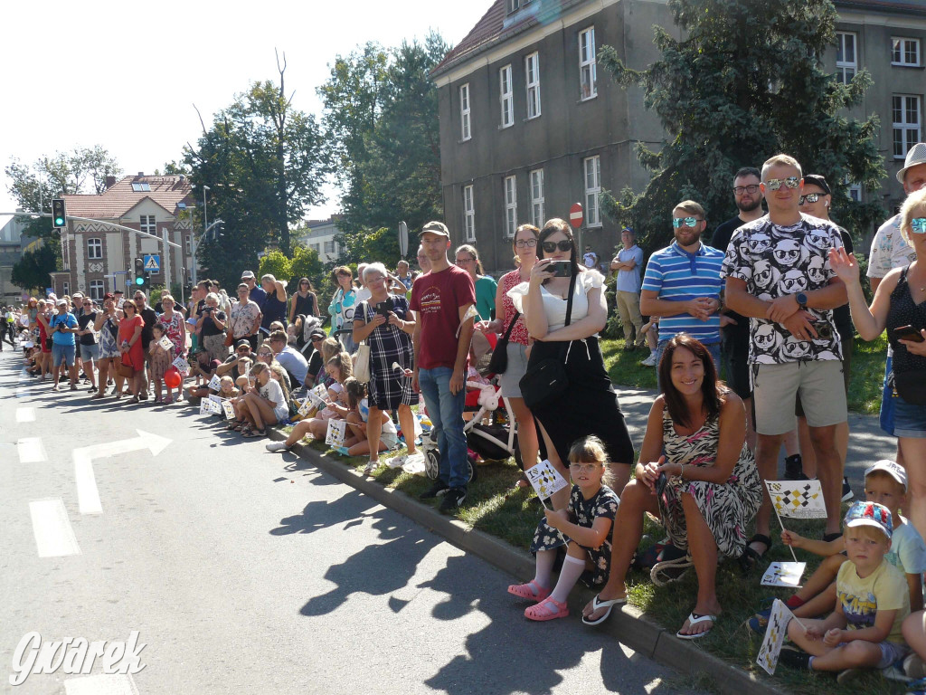 Publiczność na Pochodzie Gwarkowskim. Część I