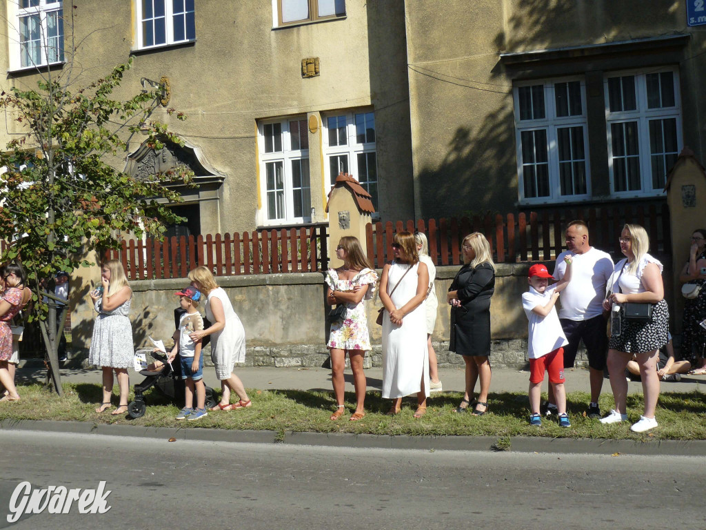 Publiczność na Pochodzie Gwarkowskim. Część I