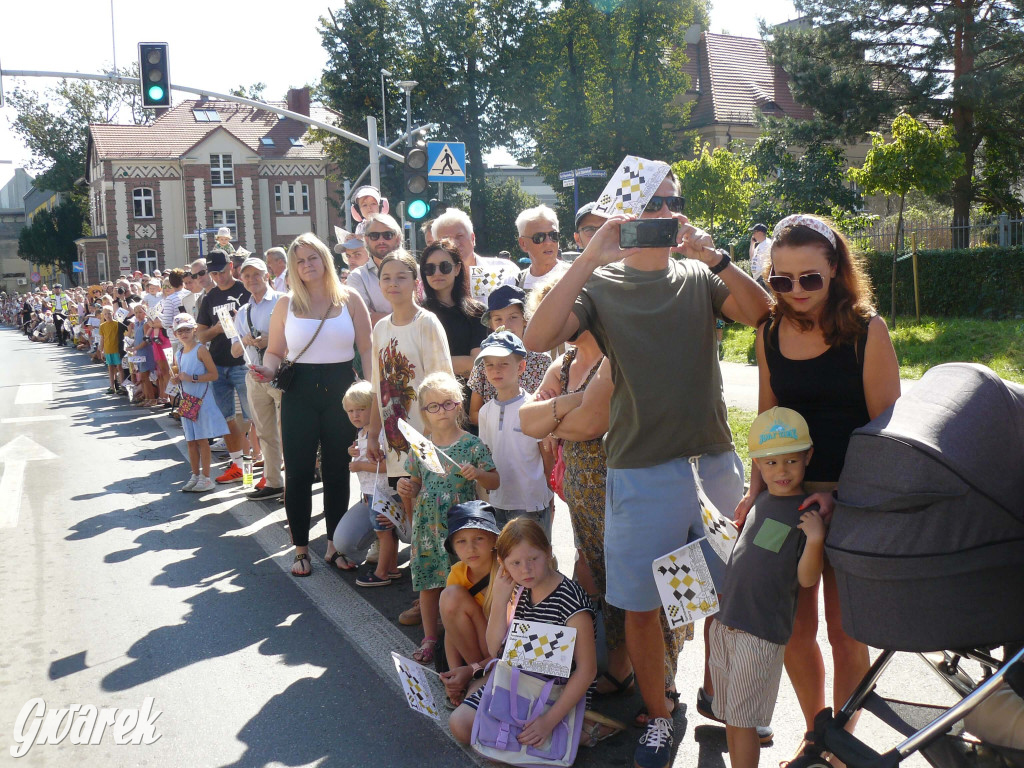 Publiczność na Pochodzie Gwarkowskim. Część I