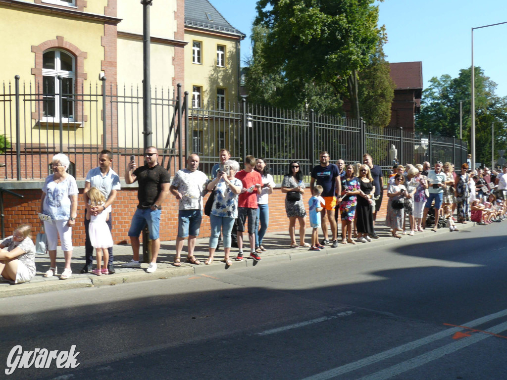 Publiczność na Pochodzie Gwarkowskim. Część I