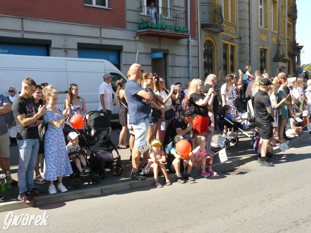 Publiczność na Pochodzie Gwarkowskim. Część I