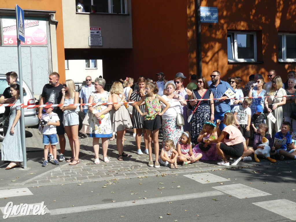 Publiczność na Pochodzie Gwarkowskim. Część I