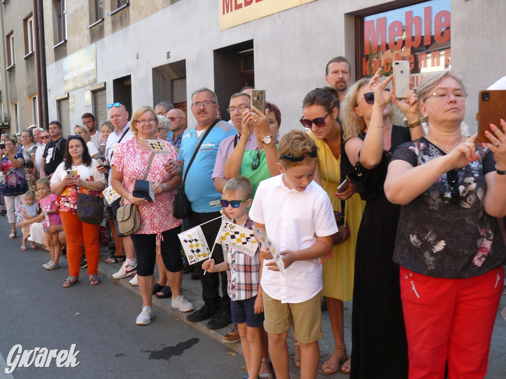 Publiczność na Pochodzie Gwarkowskim. Część I