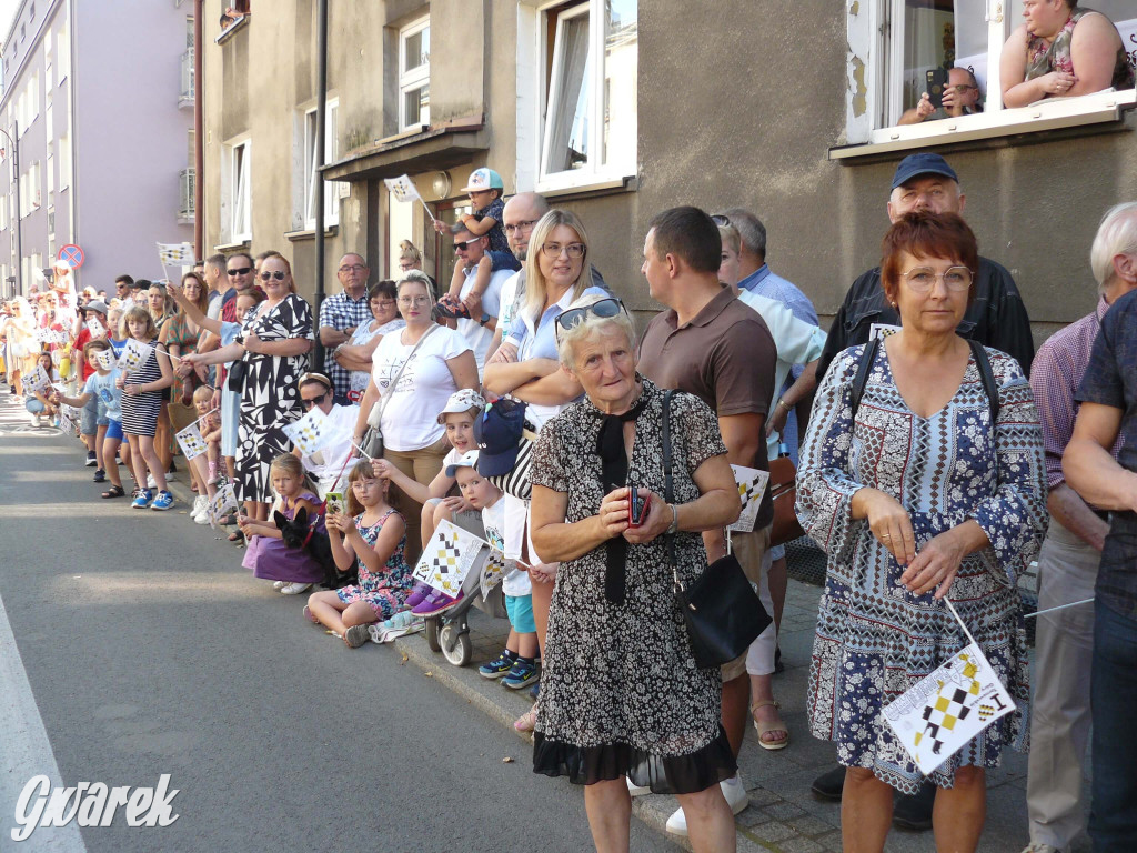 Publiczność na Pochodzie Gwarkowskim. Część I