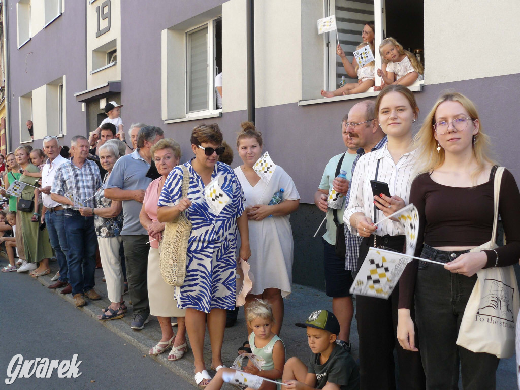 Publiczność na Pochodzie Gwarkowskim. Część I