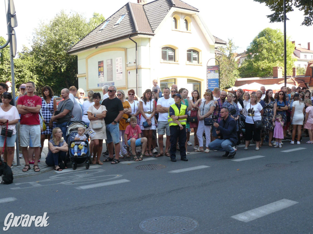 Publiczność na Pochodzie Gwarkowskim. Część I