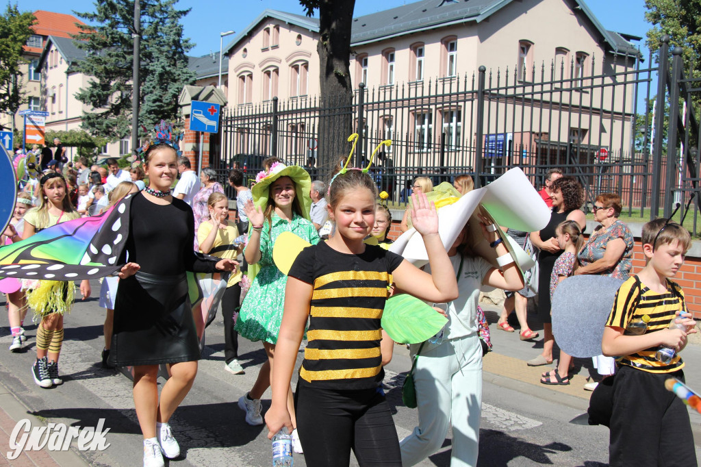 Tarnowskie Góry. Gwarki 2023 i pochód. W roli głównej szkoły [FOTO]