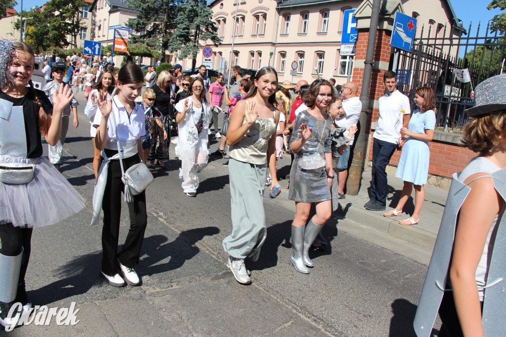 Tarnowskie Góry. Gwarki 2023 i pochód. W roli głównej szkoły [FOTO]