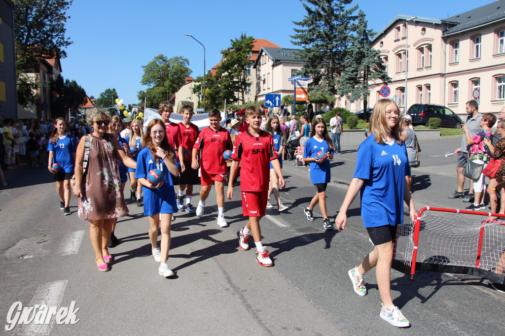 Tarnowskie Góry. Gwarki 2023 i pochód. W roli głównej szkoły [FOTO]