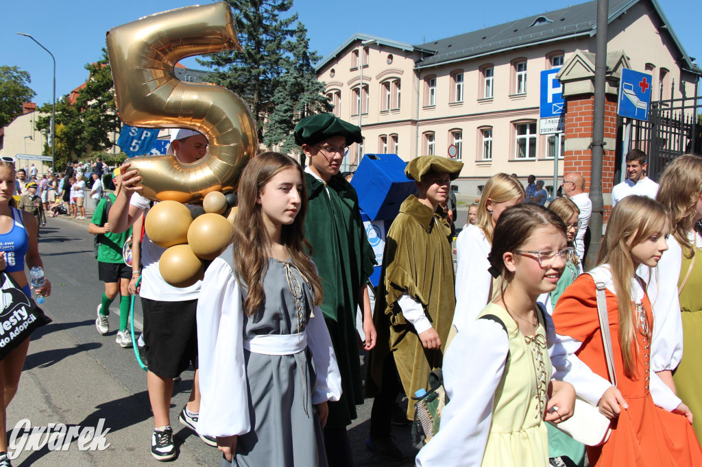 Tarnowskie Góry. Gwarki 2023 i pochód. W roli głównej szkoły [FOTO]