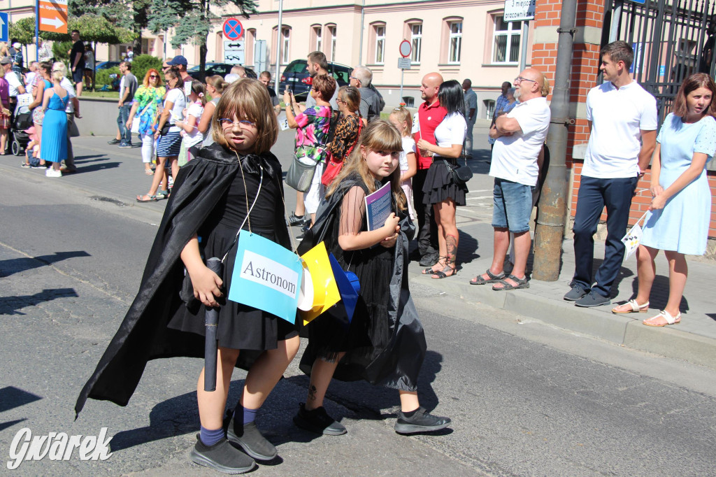 Tarnowskie Góry. Gwarki 2023 i pochód. W roli głównej szkoły [FOTO]