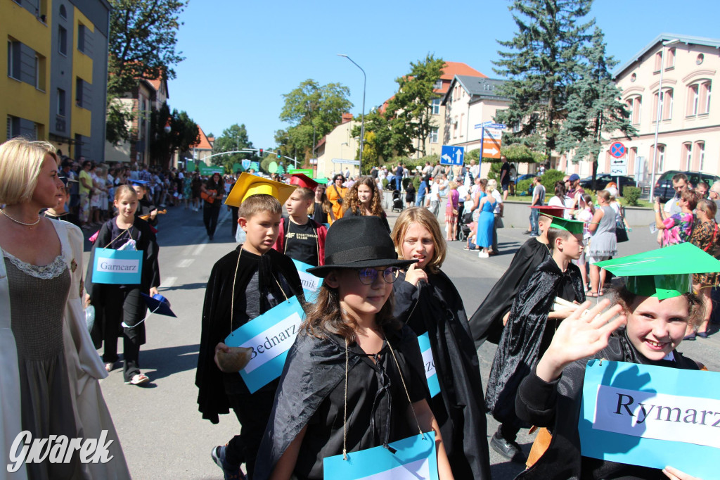 Tarnowskie Góry. Gwarki 2023 i pochód. W roli głównej szkoły [FOTO]