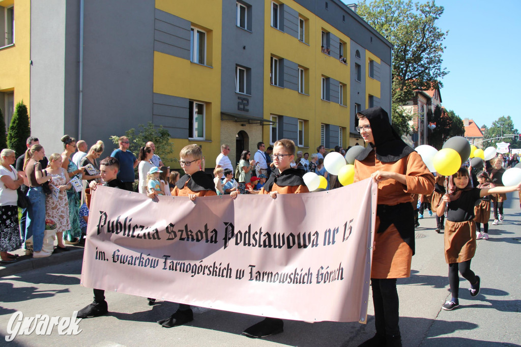 Tarnowskie Góry. Gwarki 2023 i pochód. W roli głównej szkoły [FOTO]