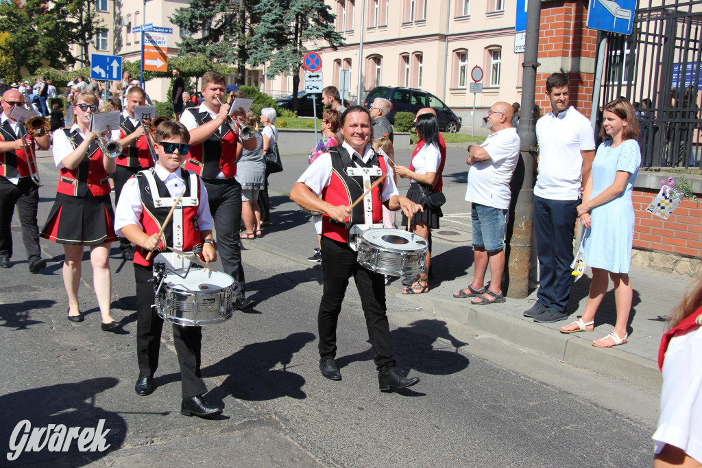 Tarnowskie Góry. Gwarki 2023 i pochód. W roli głównej szkoły [FOTO]