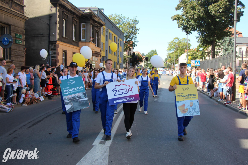 Tarnowskie Góry. Gwarki 2023 i pochód. W roli głównej szkoły [FOTO]