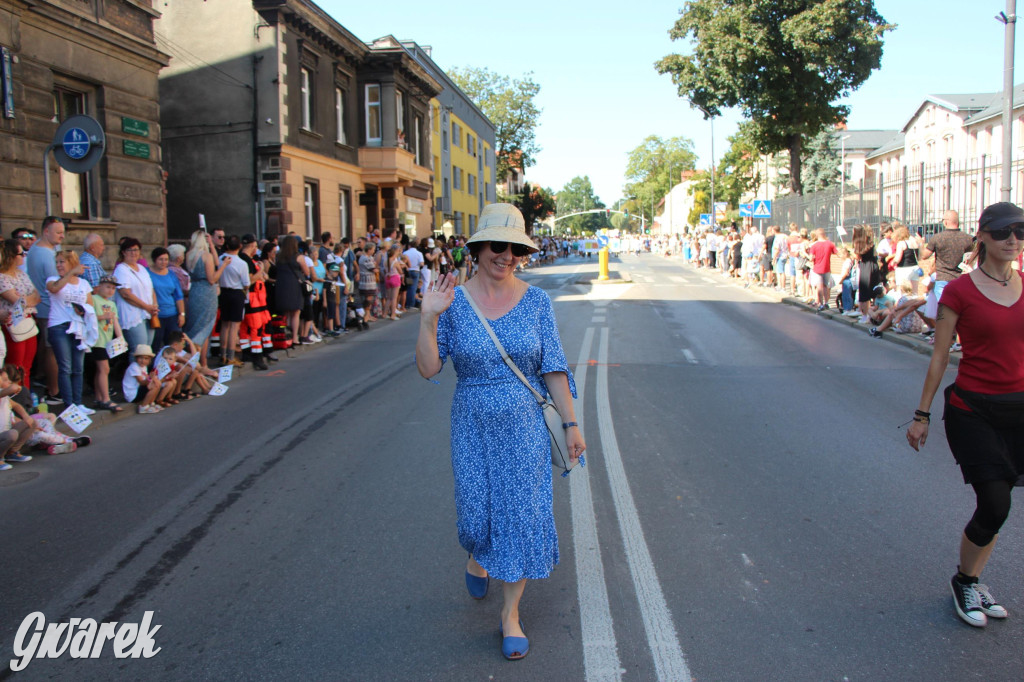 Tarnowskie Góry. Gwarki 2023 i pochód. W roli głównej szkoły [FOTO]