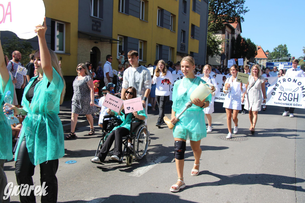 Tarnowskie Góry. Gwarki 2023 i pochód. W roli głównej szkoły [FOTO]