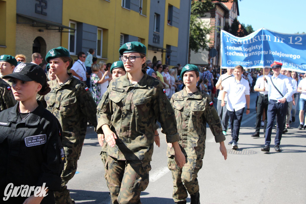 Tarnowskie Góry. Gwarki 2023 i pochód. W roli głównej szkoły [FOTO]