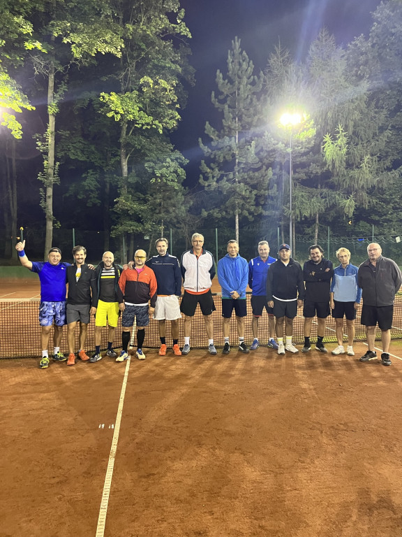 Tarnowskie Góry. Turniej tenisowy na kortach w parku