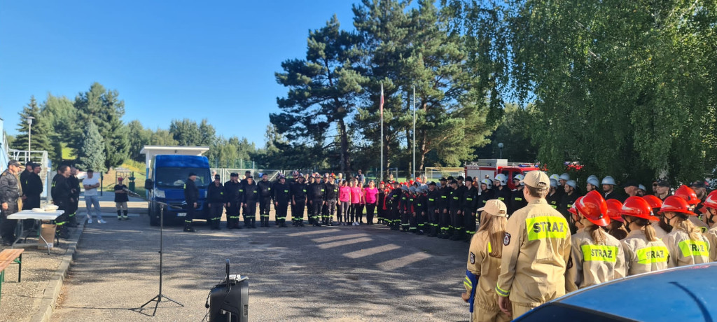 Ochotnicze straże w akcji na boisku