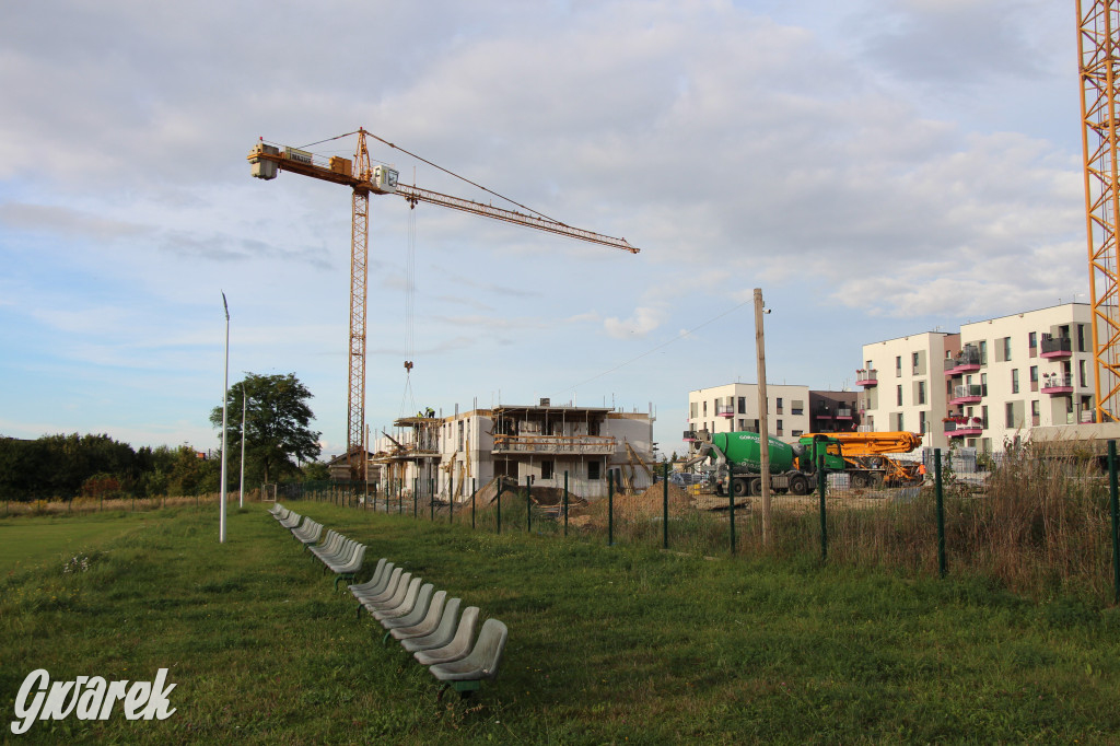 Tarnowskie Góry. Budują bloki przy ul. Andersa
