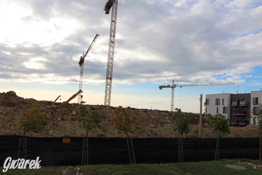 Tarnowskie Góry. Budują bloki przy ul. Andersa