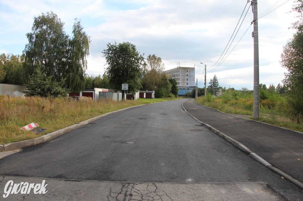 Tarnowskie Góry. Ulica Polna niemal gotowa [FOTO]