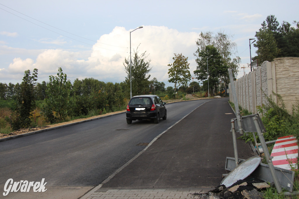 Tarnowskie Góry. Ulica Polna niemal gotowa [FOTO]