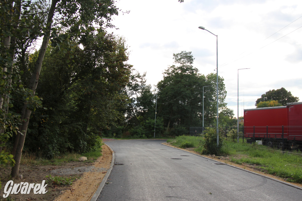 Tarnowskie Góry. Ulica Polna niemal gotowa [FOTO]