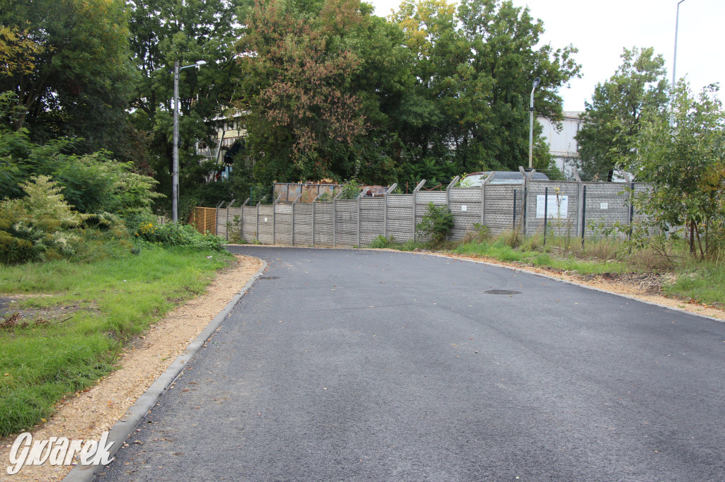 Tarnowskie Góry. Ulica Polna niemal gotowa [FOTO]