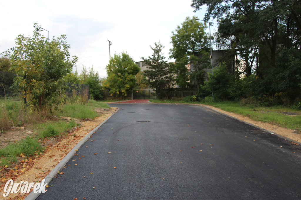 Tarnowskie Góry. Ulica Polna niemal gotowa [FOTO]