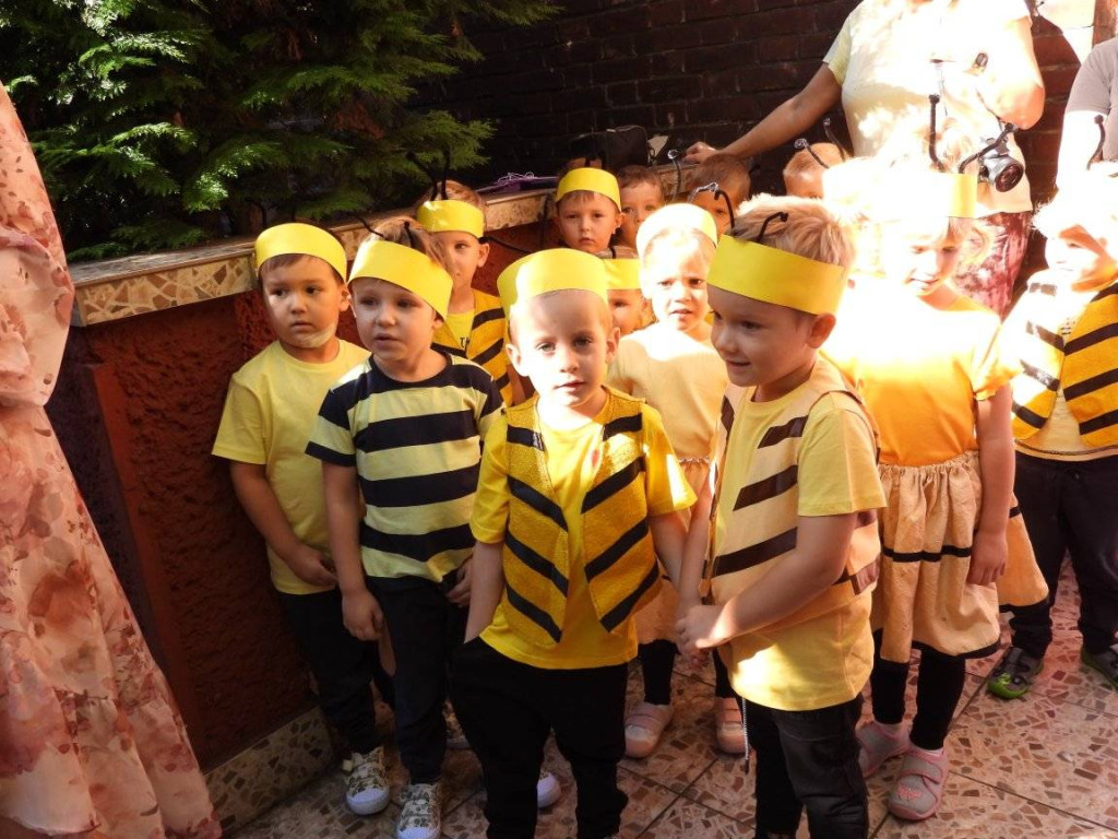 Sala do ćwiczeń dla dzieci w mieszkaniach po zakonnicach