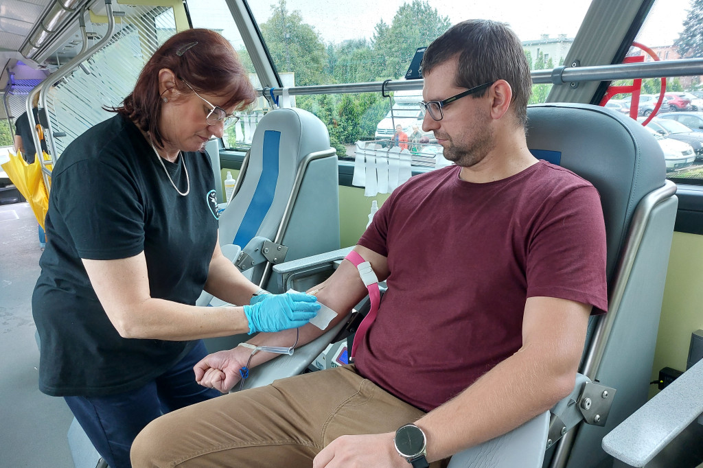 Krwawa akcja kamiliańskiej orkiestry i jej przyjaciół [FOTO]