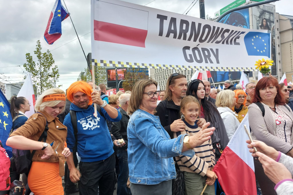 Tarnogórzanie na Marszu Miliona Serc w Warszawie