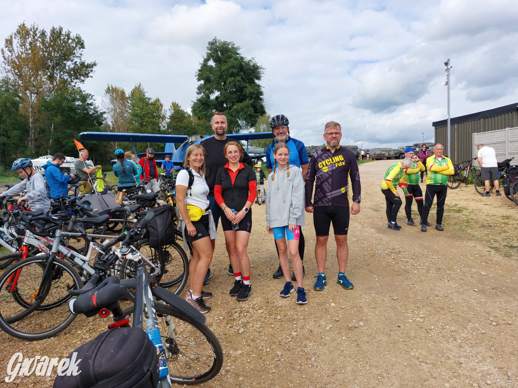 Kilkanaście kilometrów na rowerze i dobra zabawa