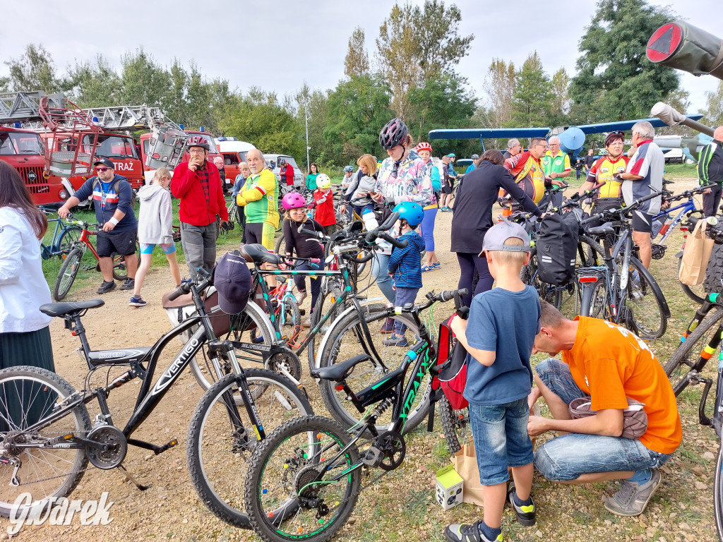 Kilkanaście kilometrów na rowerze i dobra zabawa