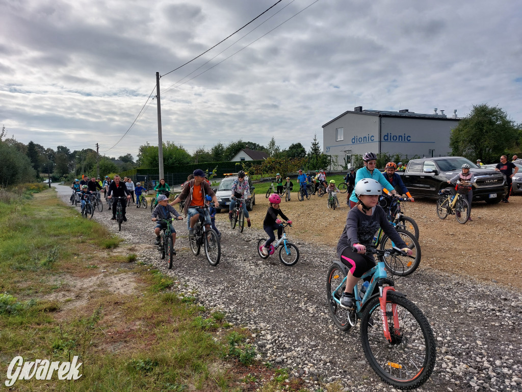 Kilkanaście kilometrów na rowerze i dobra zabawa