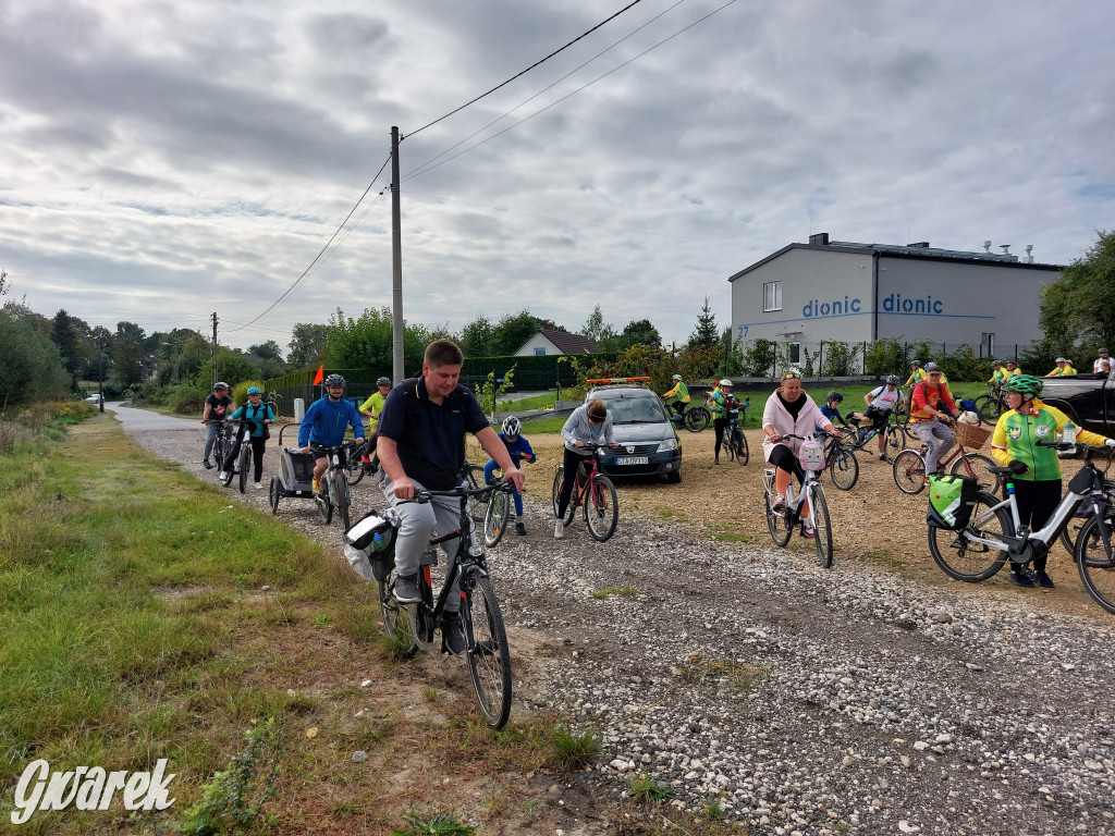 Kilkanaście kilometrów na rowerze i dobra zabawa