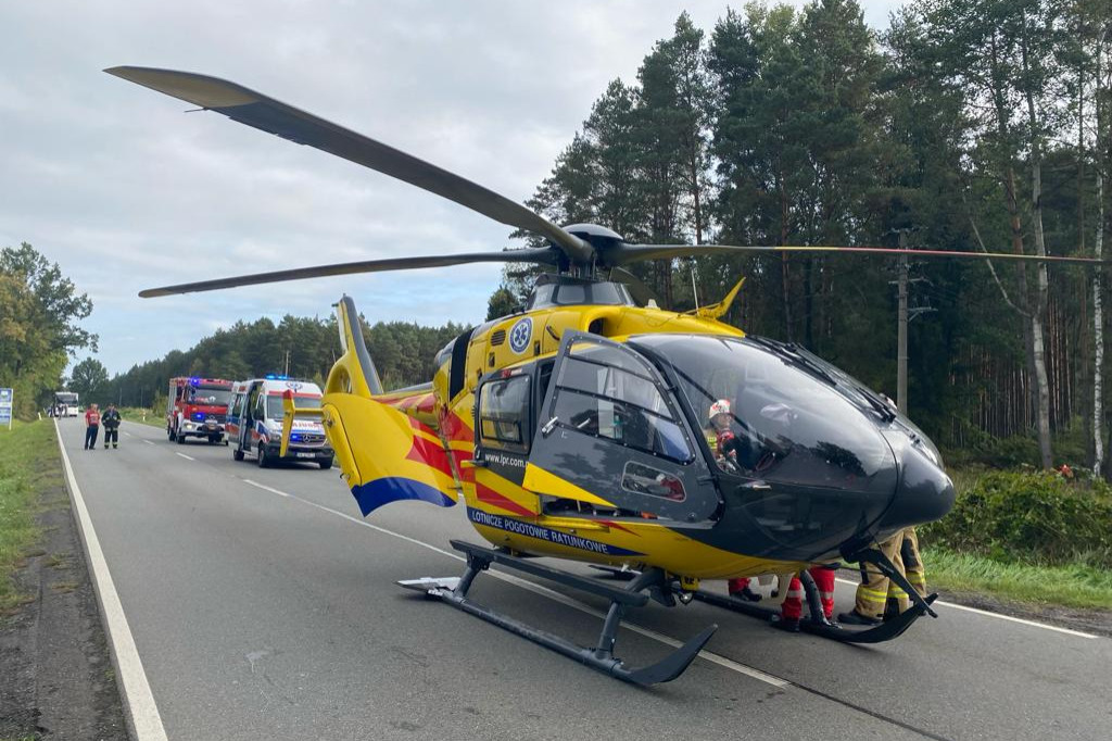 Wypadek na DW 908. Czterech rannych