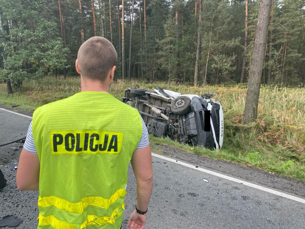 Wypadek na DW 908. Czterech rannych