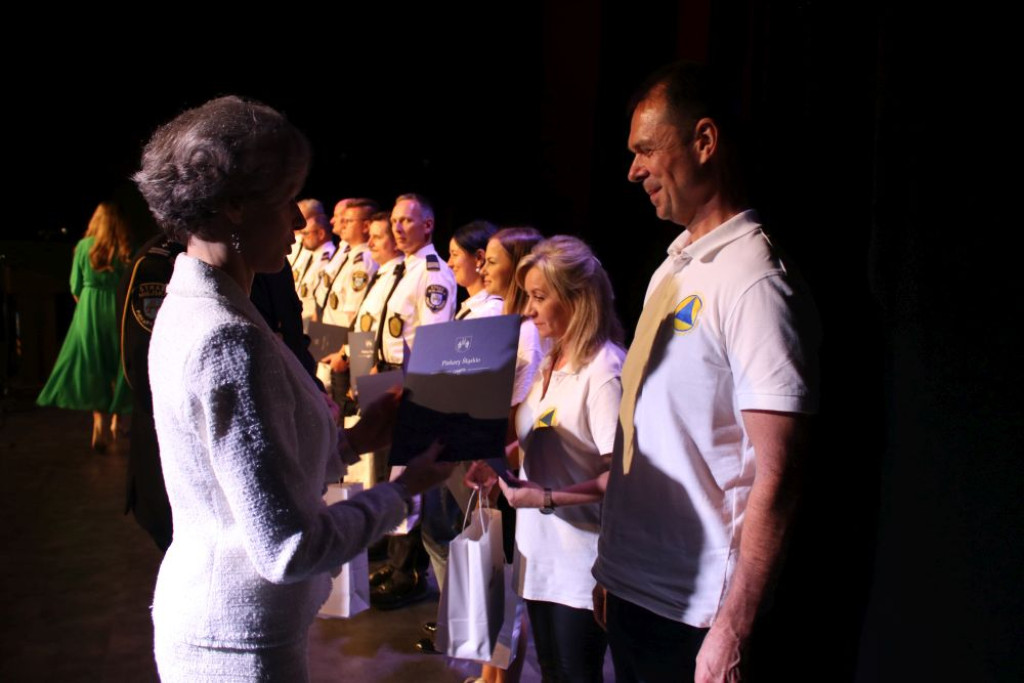 Święto strażników miejskich. Awanse i nagrody [FOTO]