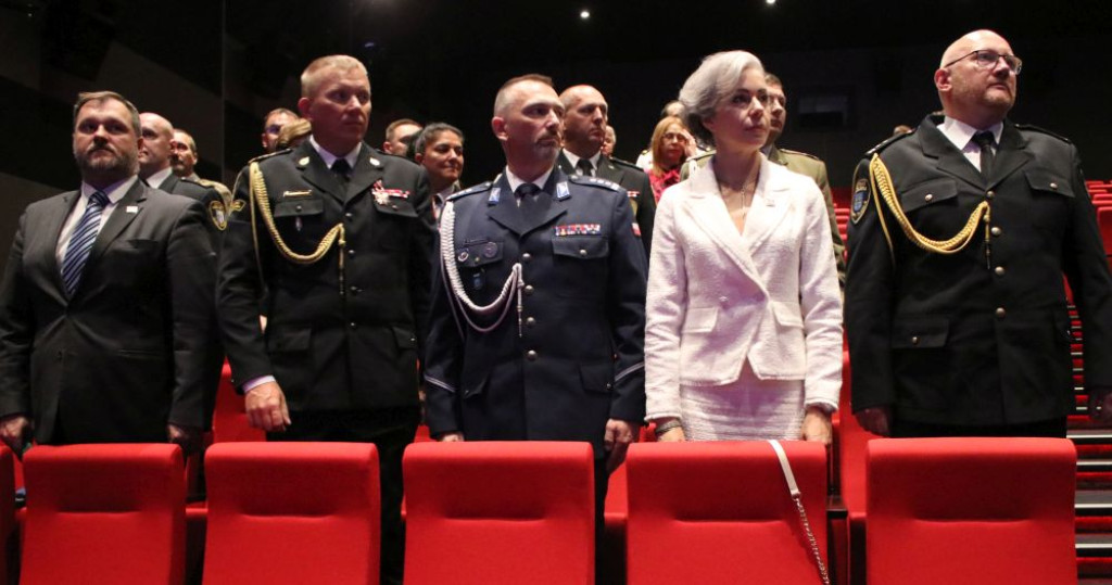 Święto strażników miejskich. Awanse i nagrody [FOTO]