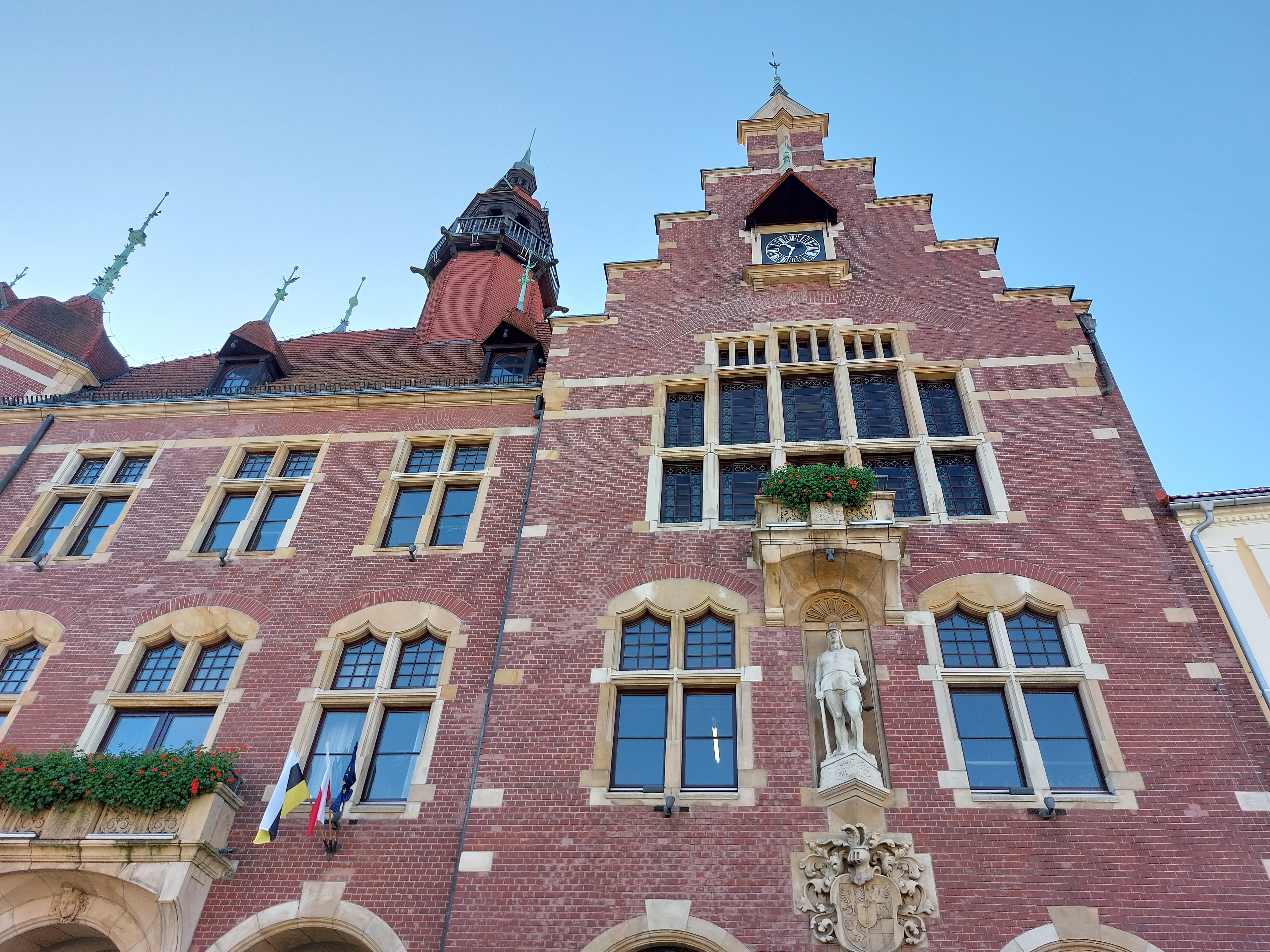 Tarnowskie Góry. Sala sesyjna do remontu