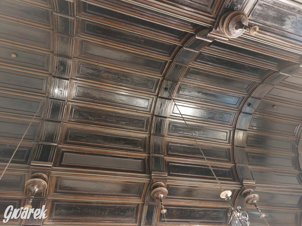 Tarnowskie Góry. Sala sesyjna do remontu