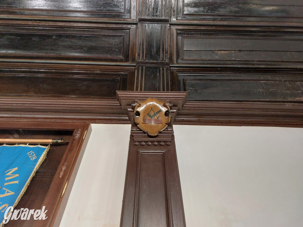 Tarnowskie Góry. Sala sesyjna do remontu