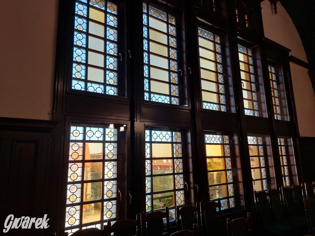 Tarnowskie Góry. Sala sesyjna do remontu