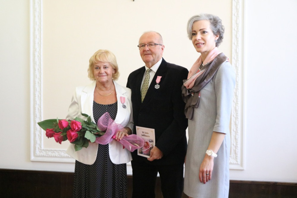 65, 60 i 50 lat razem. Jubileusze małżeńskie w USC [FOTO]