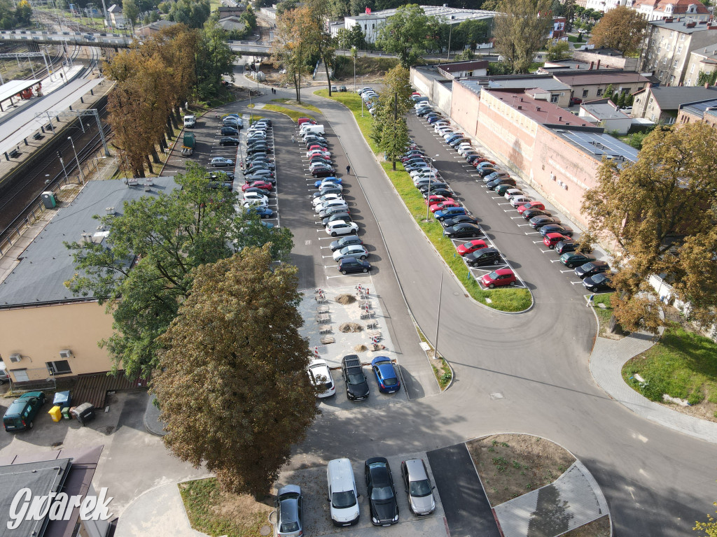 Tarnowskie Góry. Centrum przesiadkowe w budowie