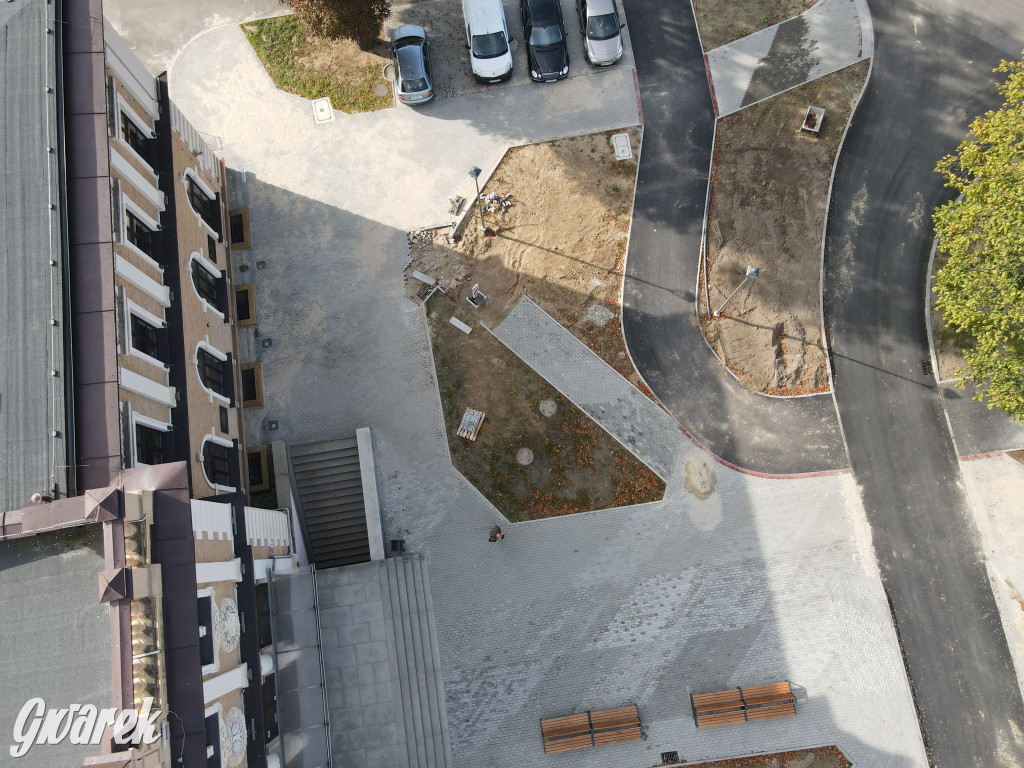 Tarnowskie Góry. Centrum przesiadkowe w budowie