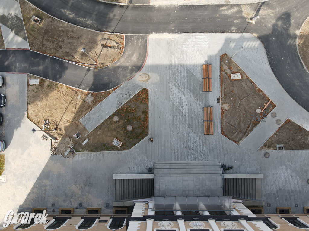 Tarnowskie Góry. Centrum przesiadkowe w budowie